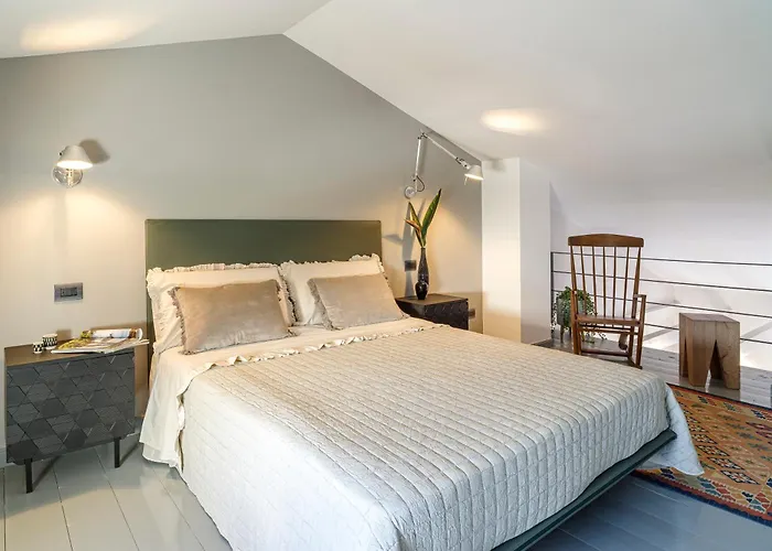 Borgo Del Franco 4* 卡斯特拉巴特